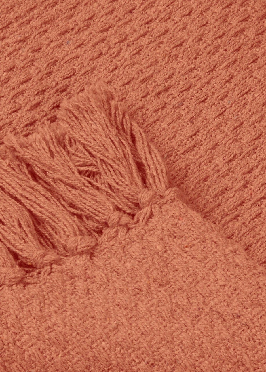 Drift Home Hayden Red Bedspread