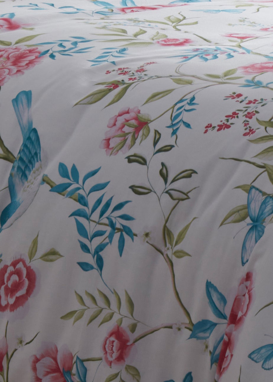 Dreams & Drapes Design Amelle Reversible Blue Duvet Cover Set