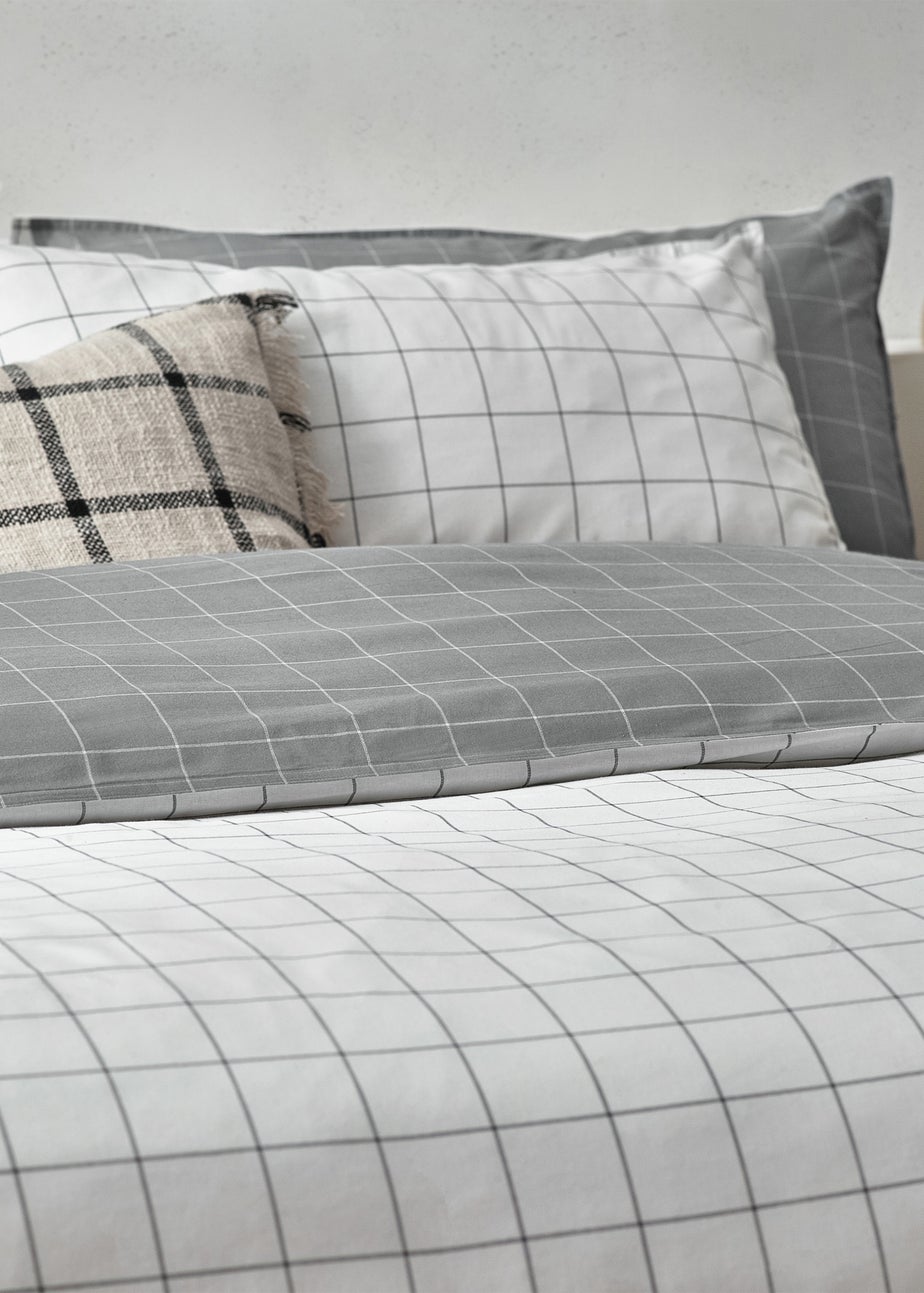 Yard Howarth Check Reversible Duvet Cover Set