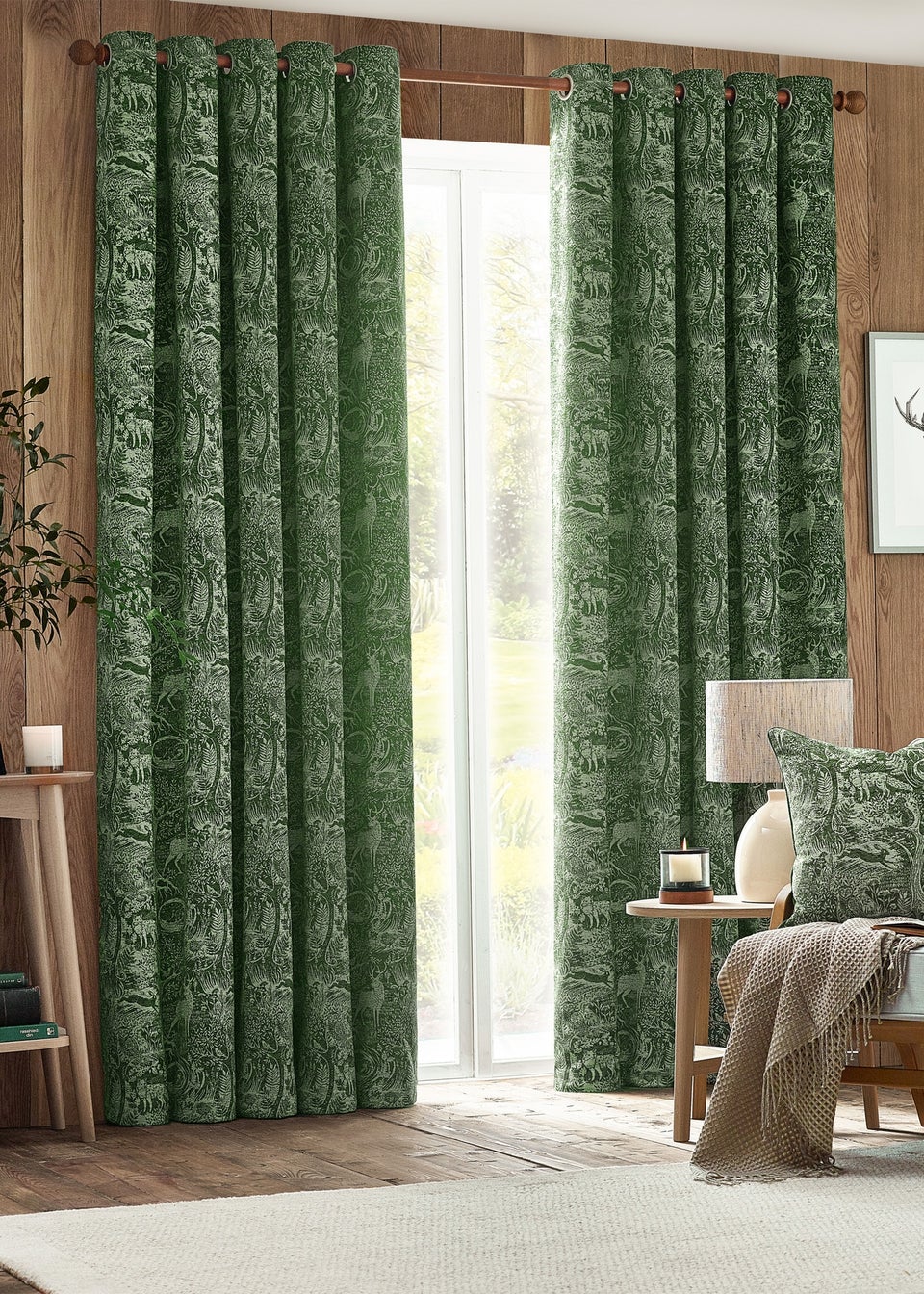 furn. Winter Woods Animal Chenille Eyelet Curtains Emerald