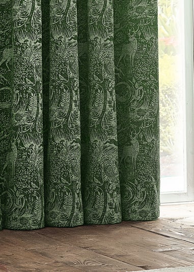 furn. Winter Woods Animal Chenille Eyelet Curtains Emerald