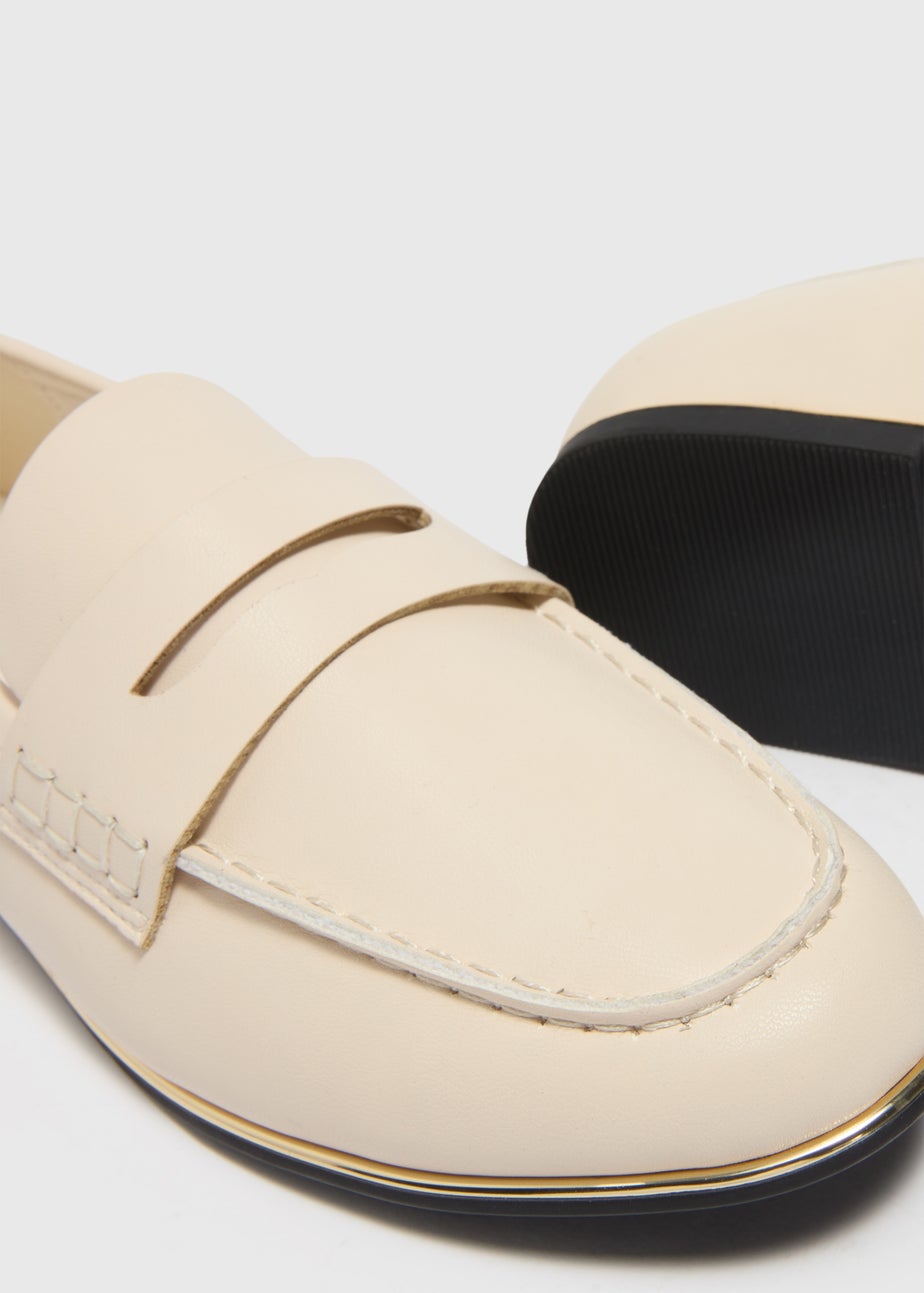 Cream Basic Loafer