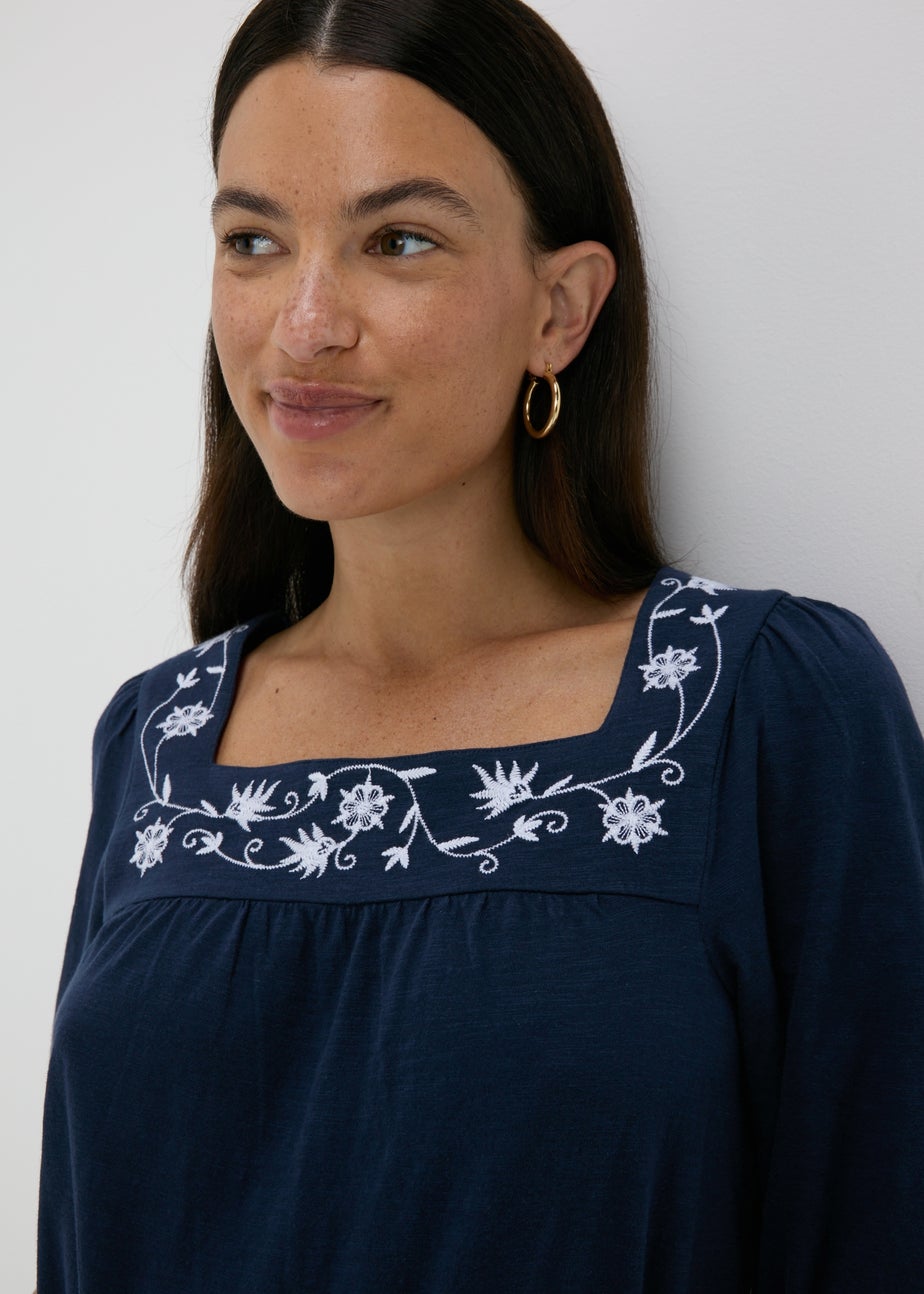 Navy Embroidered Floral 3/4 Sleeve Top