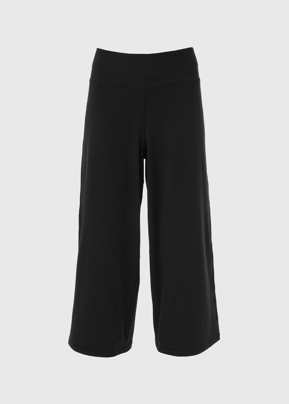 Souluxe Black Wide Leg Cropped Jogging Bottoms