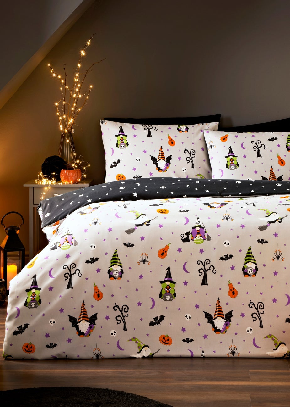 Halloween Reversible Gnome Duvet Set
