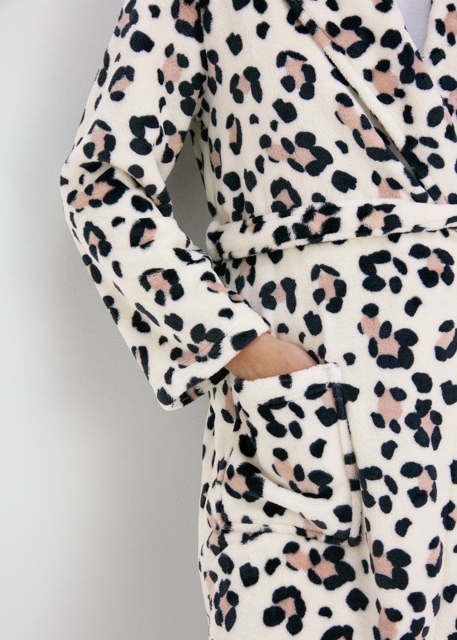 Cream Animal Print Dressing Gown