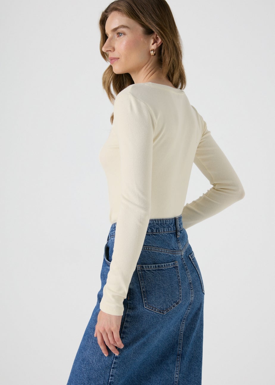 Cream Scoop Neck Top