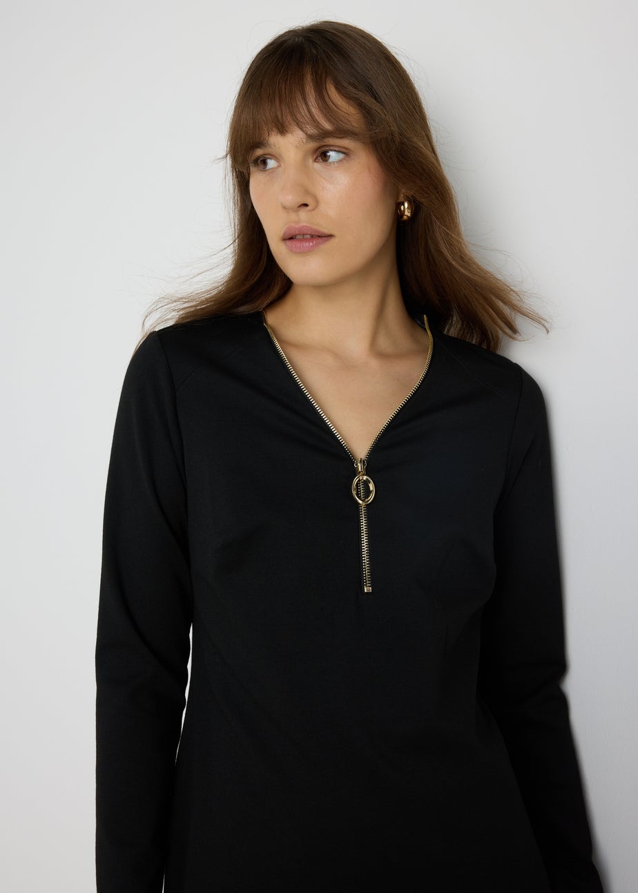 Et Vous Black Knee Length Jersey Dress