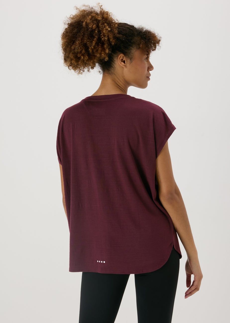 Souluxe Burgundy V Neck T-Shirt