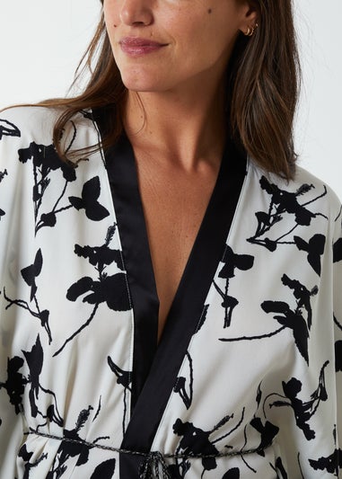 Blue Vanilla Cream Kimono Midi With Satin Bands