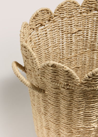 Oval Scallop Edge Basket