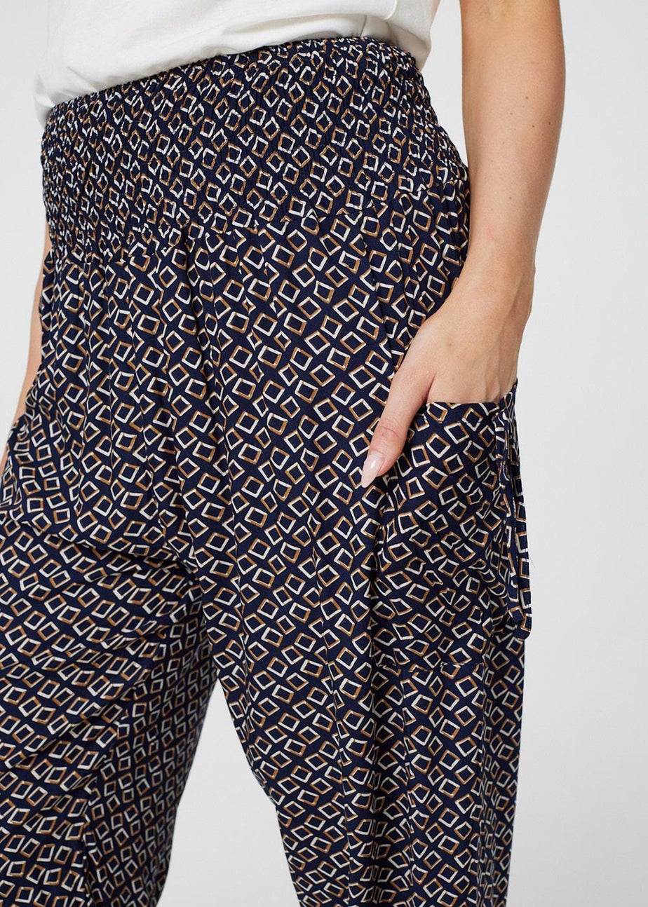 Izabel London Geo Print Pocket Detail Pants