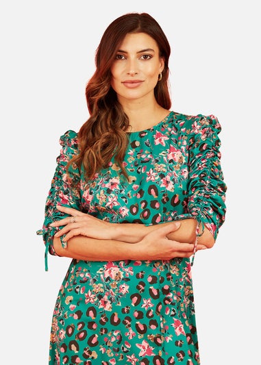 Yumi Green Animal Floral Print Ruched Sleeve Midi Dress