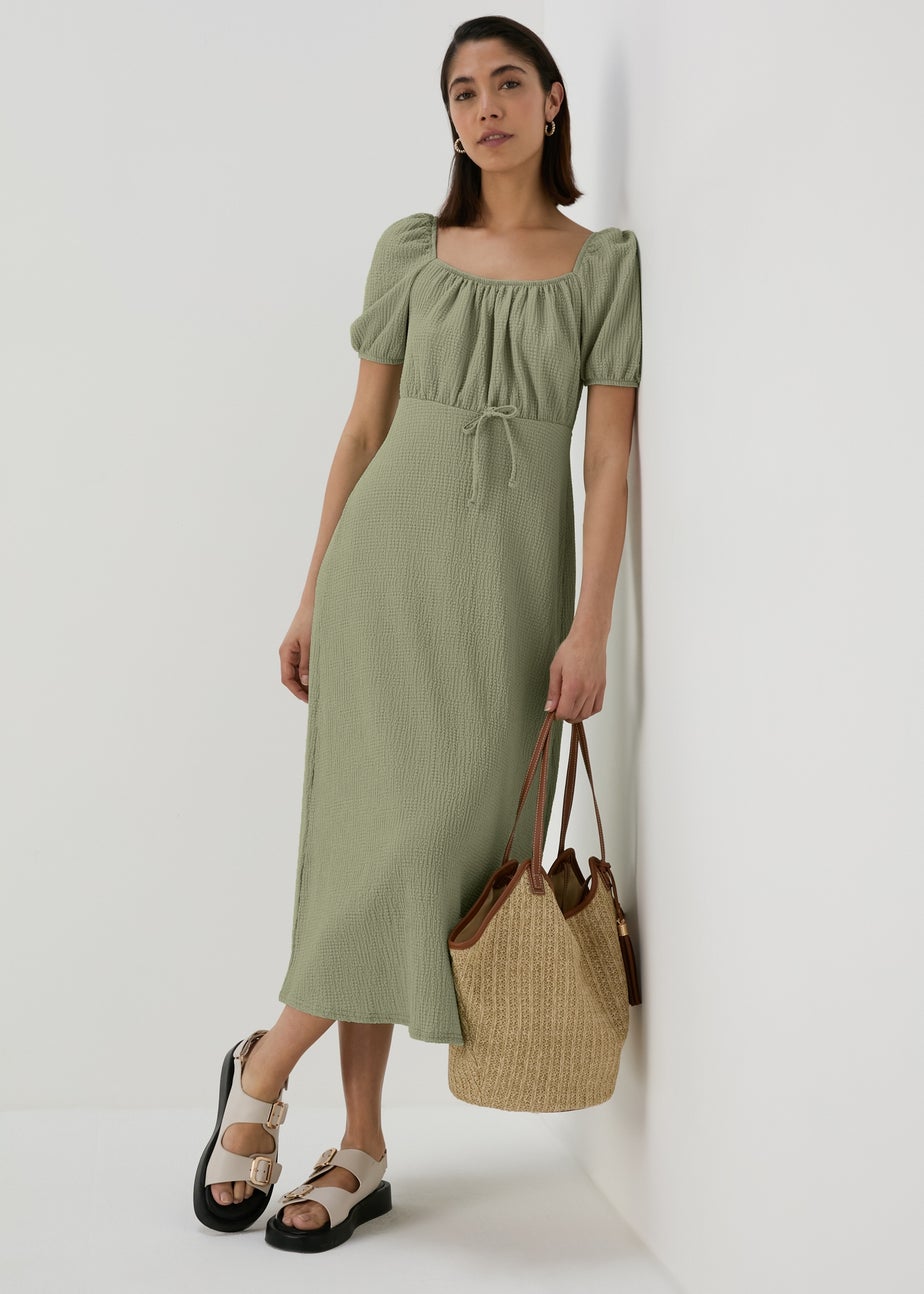 Green Tie Front Textured Midi Dress
