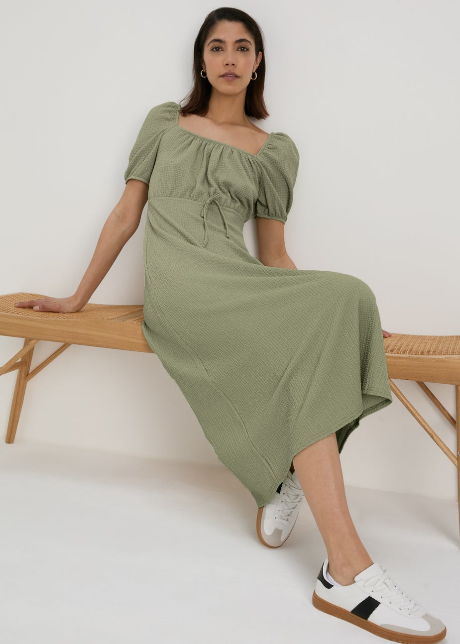 Green Tie Front Textured Midi Dress