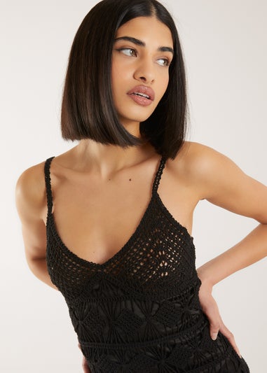 Pink Vanilla Black Crochet Geo Pattern Maxi Dress