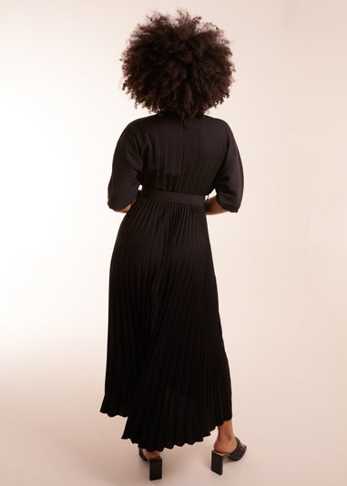 Blue Vanilla Black Pleated Dress With Belt