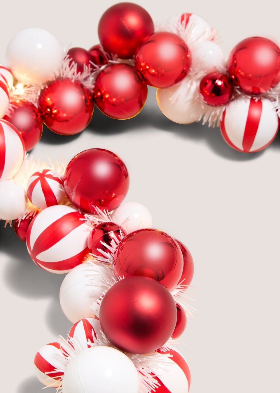 Joyful Pre Lit Bauble Garland Candy