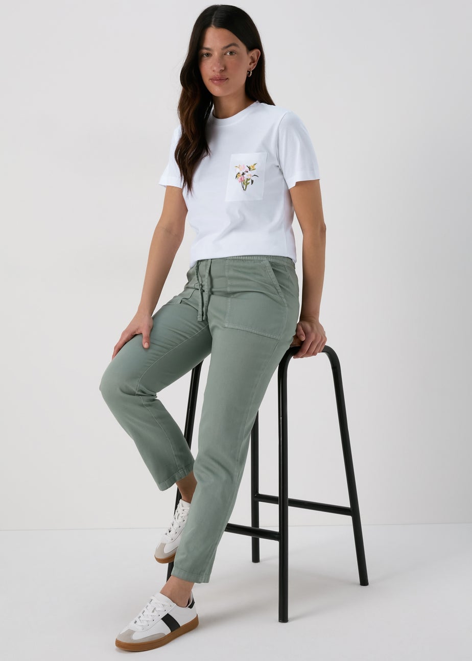White Embroidered Pocket T-Shirt