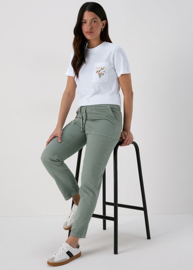 White Embroidered Pocket T-Shirt