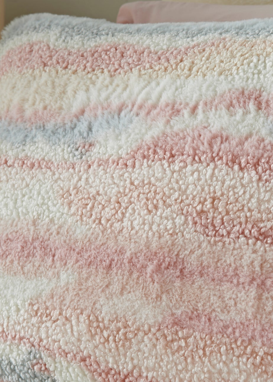 Multicolour Landscape Faux Fur Duvet Set