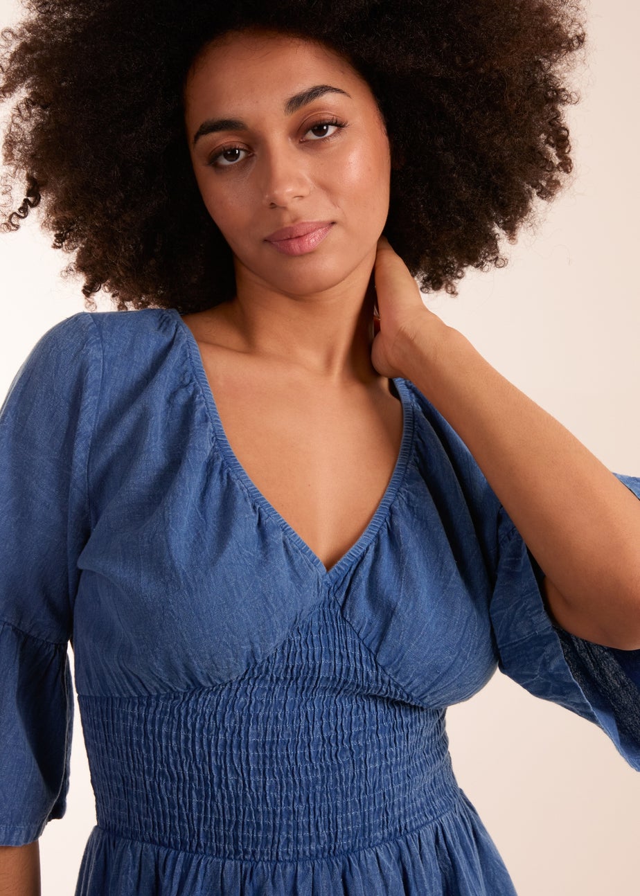 Blue Vanilla Blue V Neck Shirred Midi Dress