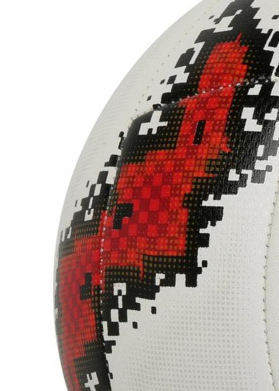 Umbro White Neo Swerve Ni Football