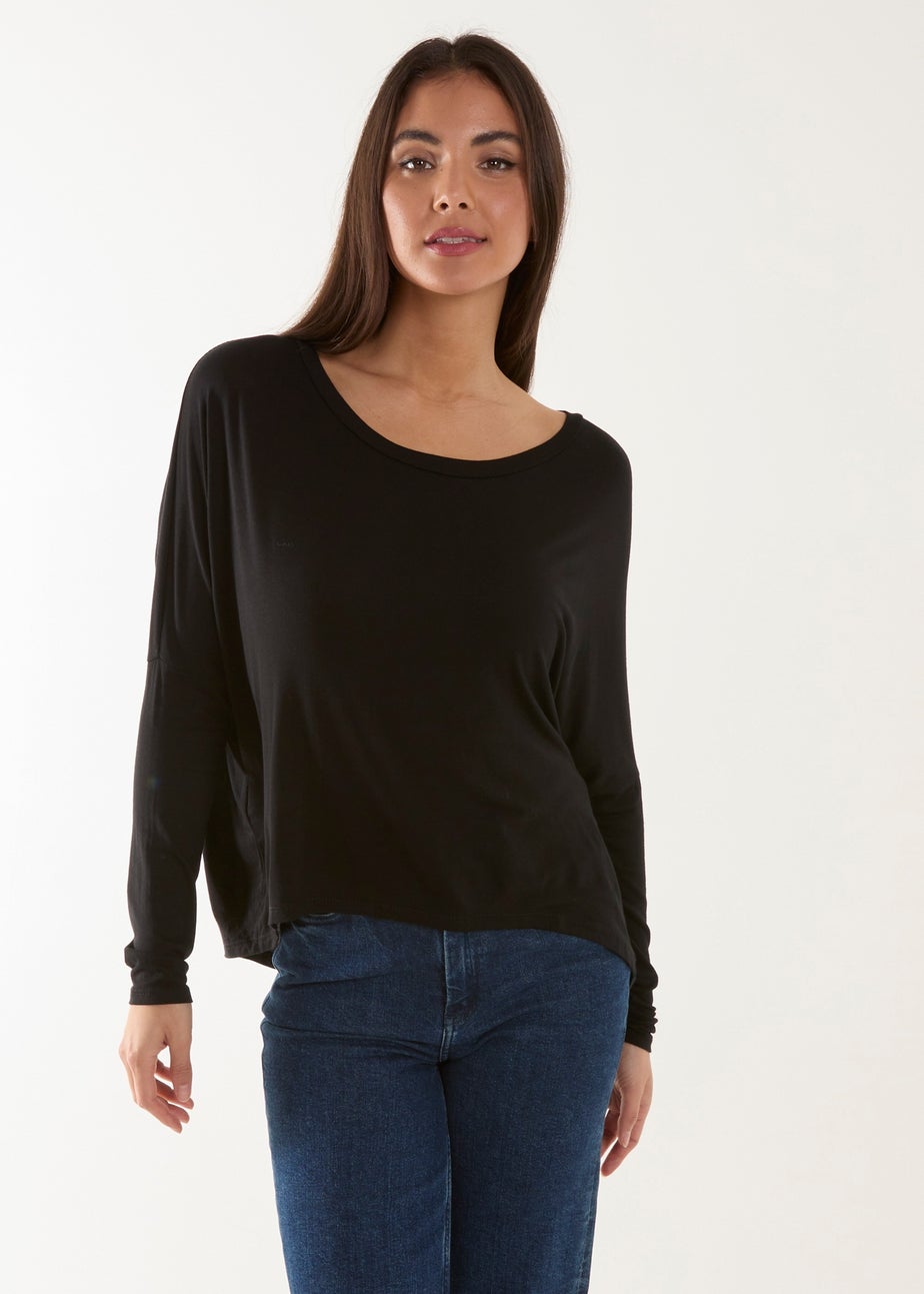 Blue Vanilla Black Batwing High Low Top