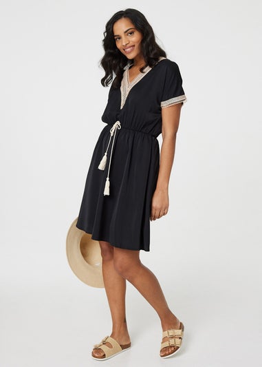 Izabel London Black Lace Tassel Waist Tie Short Dress