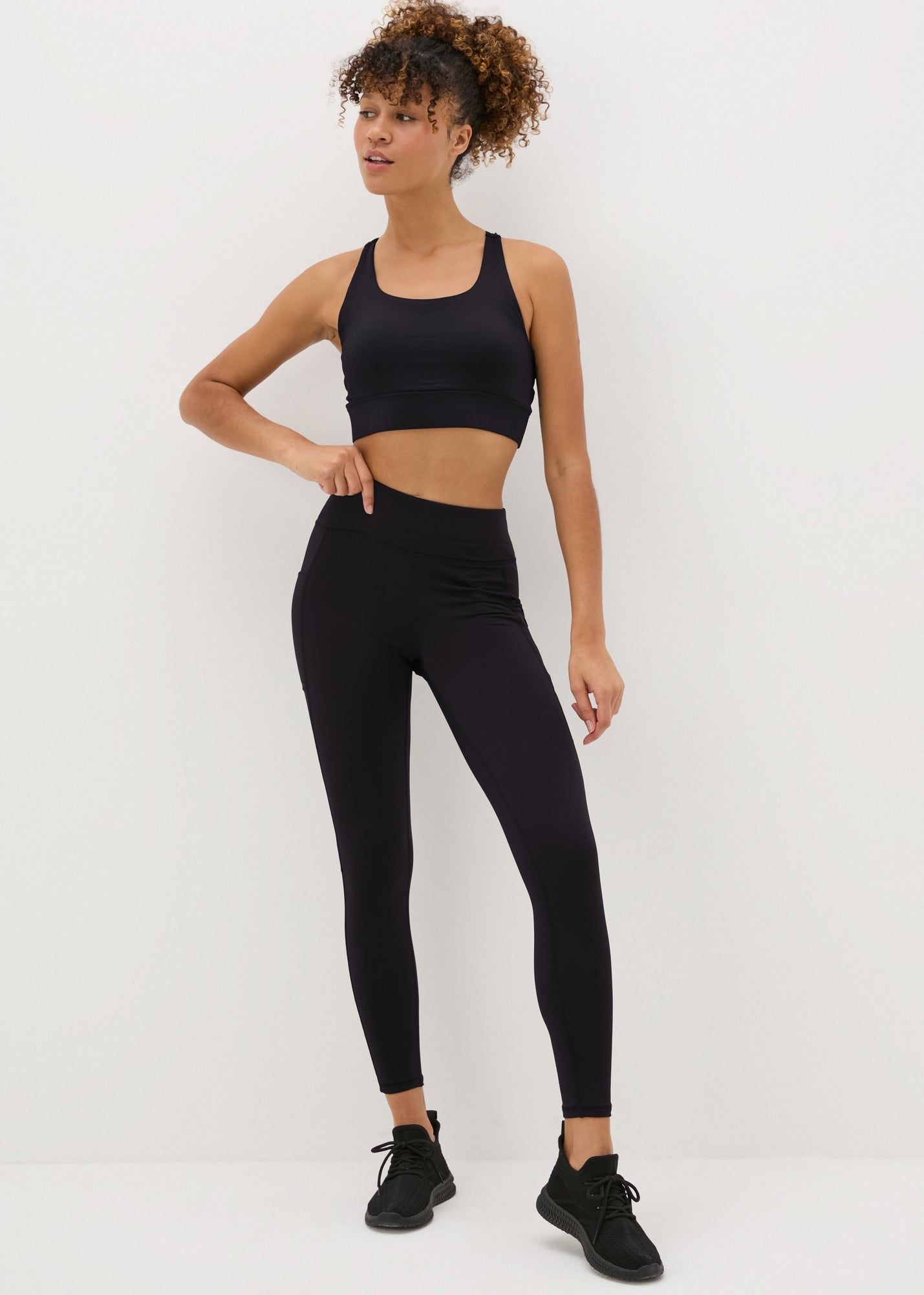 Souluxe Black Fleece Lined Leggings - Matalan
