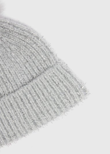 Wondrous Silver Pom Pom Beanie
