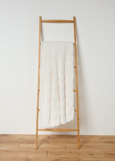 Cream Christmas Tree Faux Fur Throw