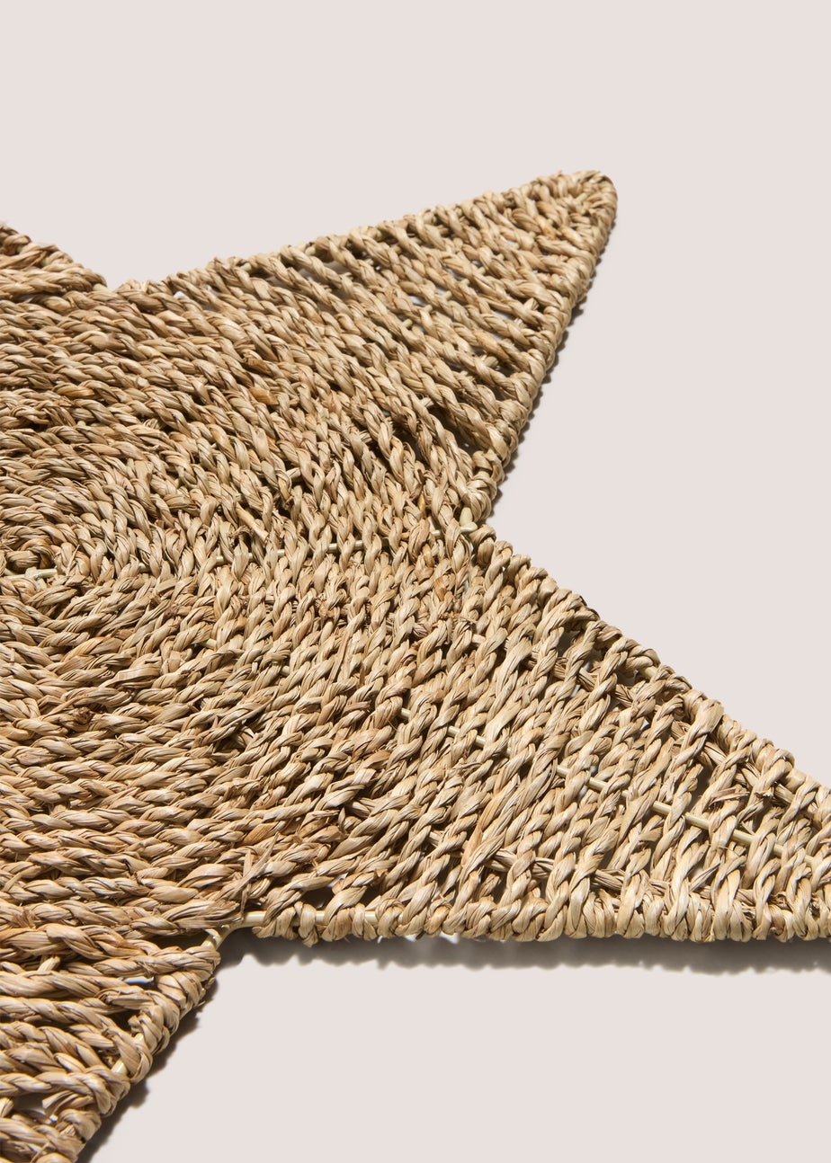 Wondrous Woven Star Placemat