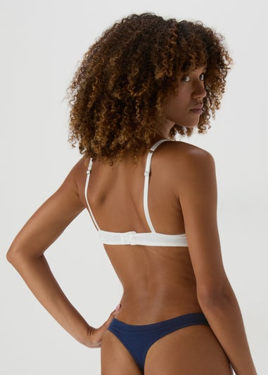 Navy Seamless Thong Knickers