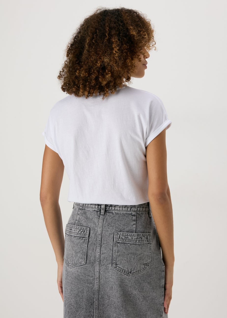 White Heart Graphic T-Shirt