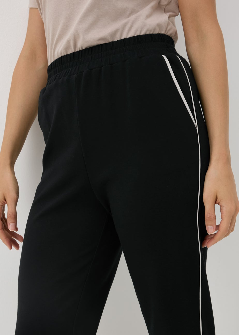 Black Tapered Side Pipe Detail Jogging Bottoms