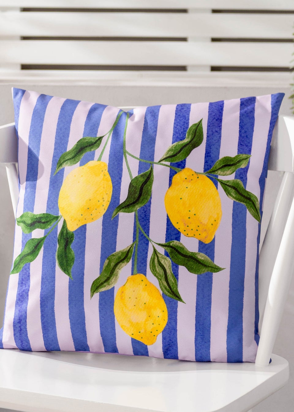 furn. Blue Lemons Filled Outdoor Cushions (43cm x 43cm x 8cm)