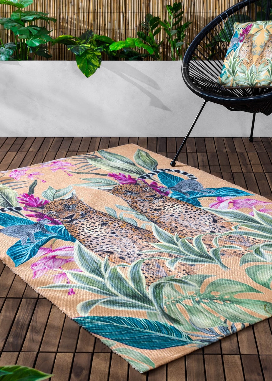 Wylder Gold Kali Leopards Outdoor Washable Rug (120 x 170cm)