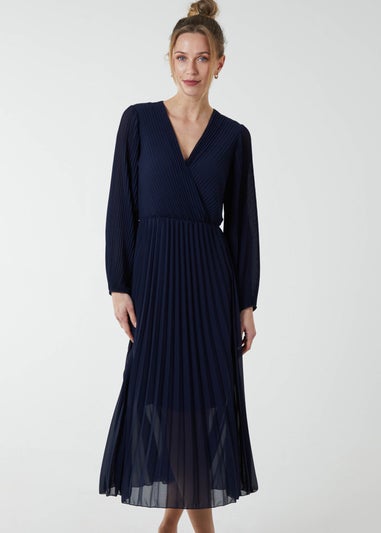 Blue Vanilla Navy Pleated V-Neck Dress