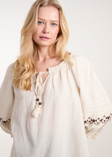 Blue Vanilla Stone Embroidered Pleat Sleeve Top