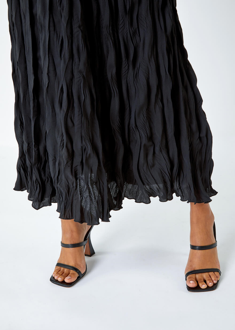 Roman Black Crinkle Textured Elastic Waist A Line Midi Skirt