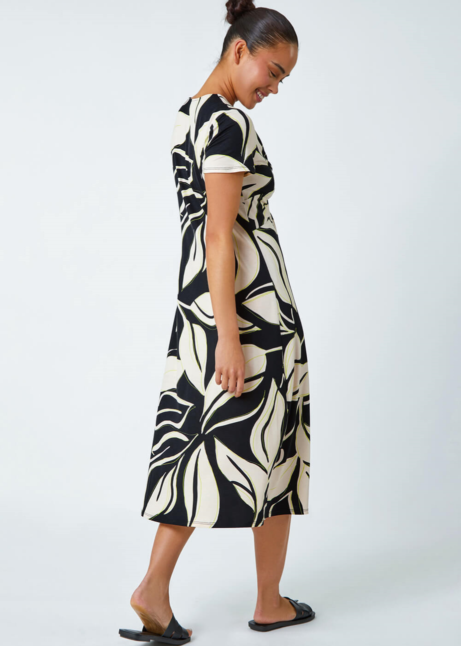 Roman Black Petite Leaf Twist Stretch Dress