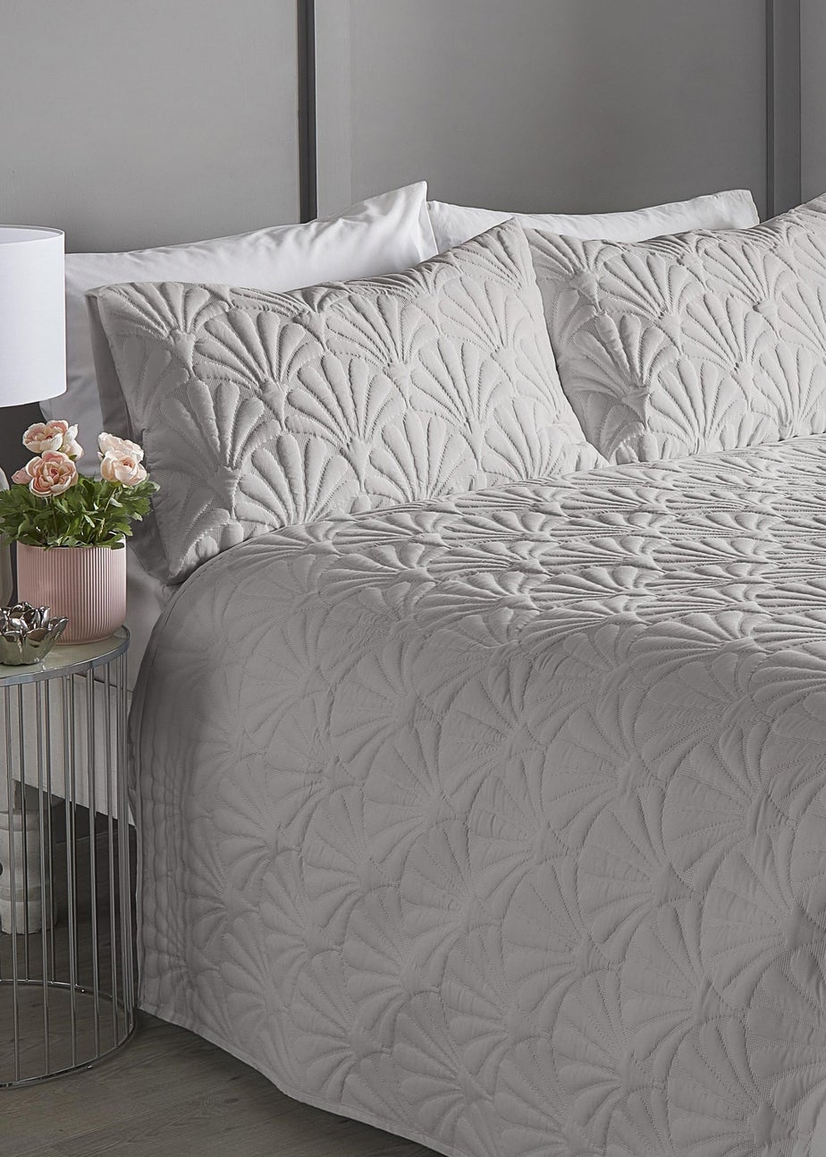 Serene Cavali Pinsonic Silver Bedspread