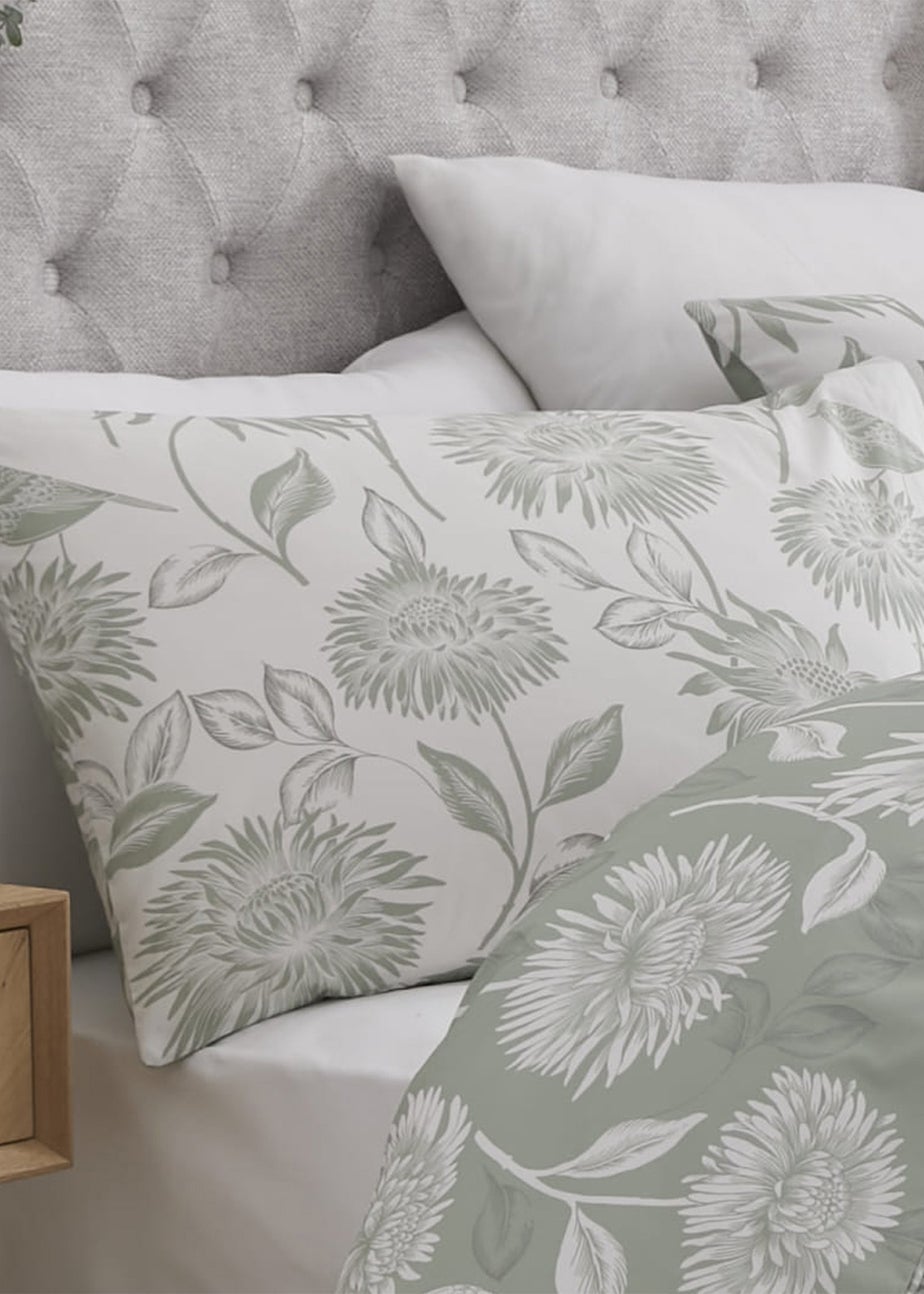 Dreams & Drapes Design Chrysanthemum Green Duvet Cover Set