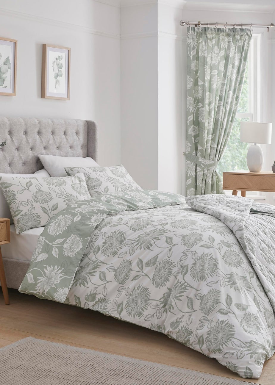 Dreams & Drapes Design Chrysanthemum Green Duvet Cover Set