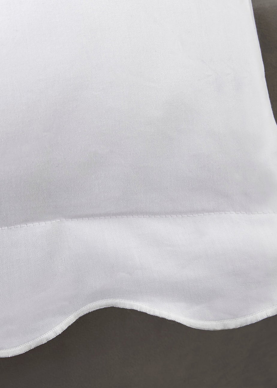 Appletree Boutique Scallop Edge White Duvet Cover Set