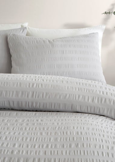 Serene Honley Seersucker Seersucker Silver Duvet Cover Set