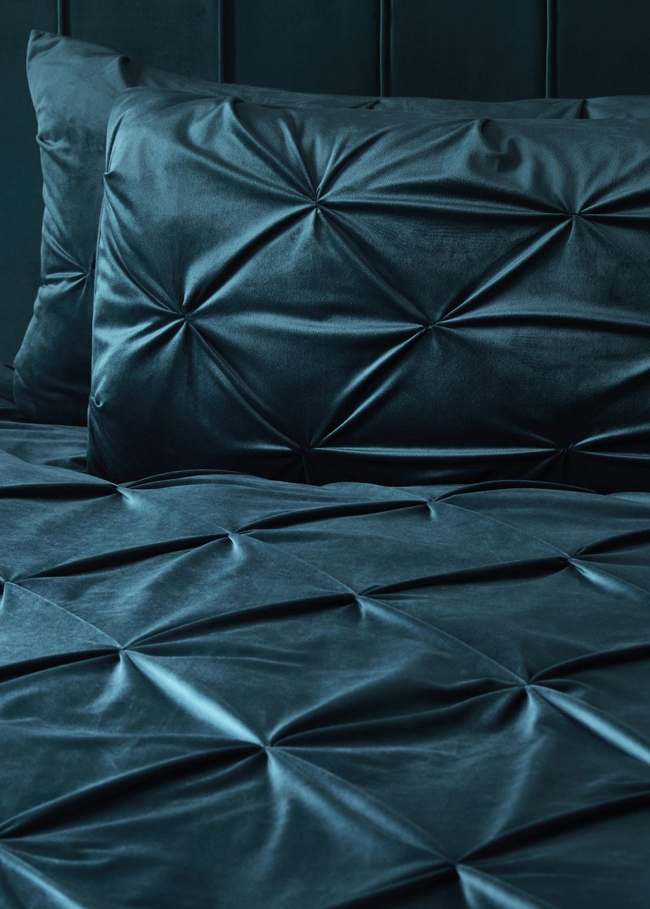 Soiree Mira Velvet Blue Duvet Cover Set