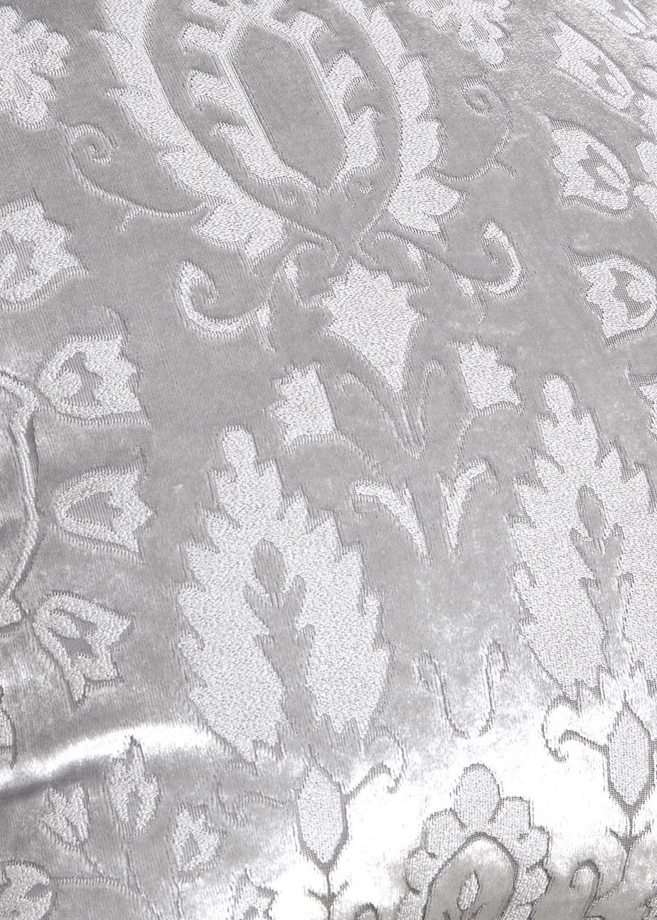 Curtina Trinity Velvet Silver Pair Of Curtain Tiebacks (66cm)