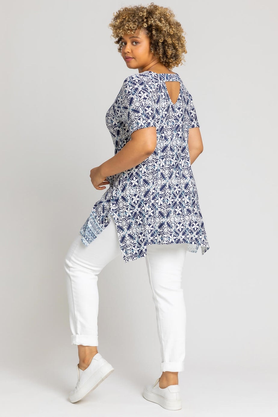 Roman Blue Curve Geo Stretch Jersey Top
